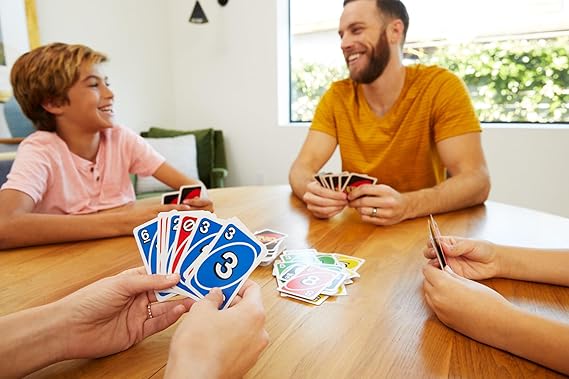 Mattel Games - UNO Carte da Gioco