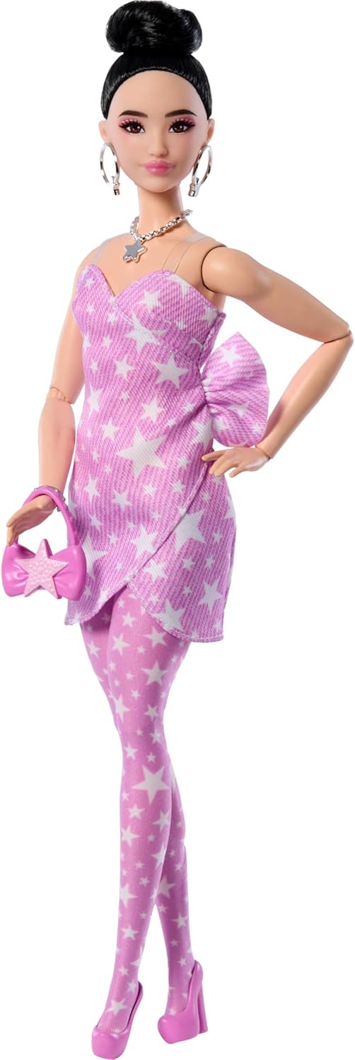 Barbie - Deluxe Style n. 11, bambola dai capelli neri con chignon