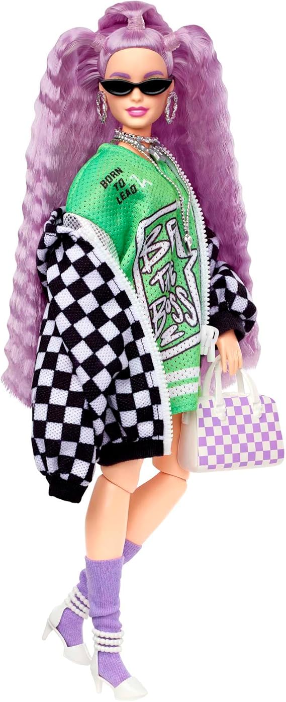 Barbie Extra - Bambola con Borsetta a Scacchi